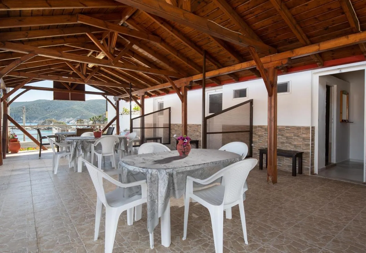 Lofos Kalamitsi Apartment Greece